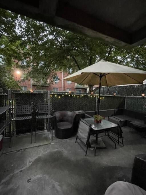 Brooklyn Luxury Spring Retreat With Private Outdoor Space Нью-Йорк Екстер'єр фото